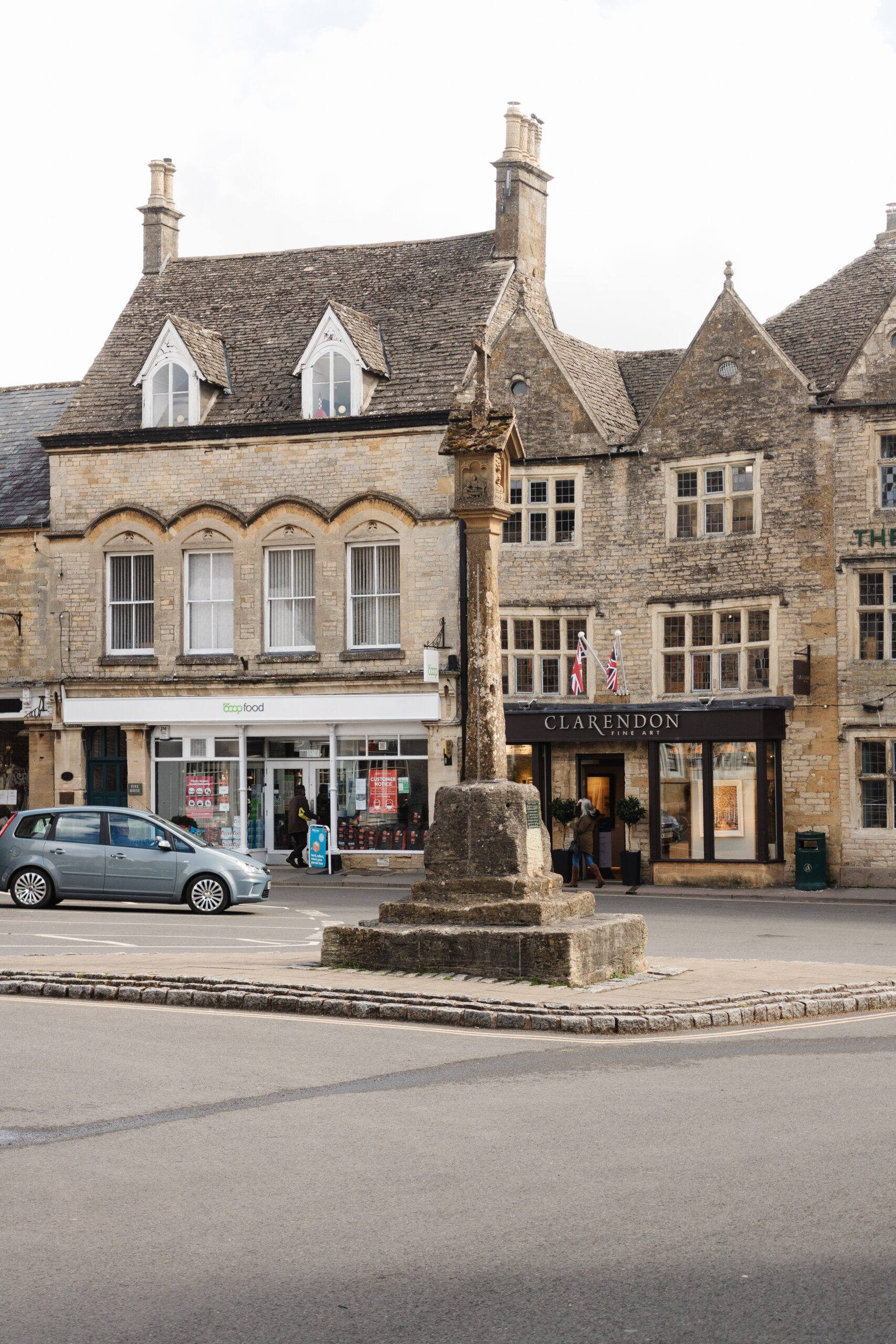 an edited lifestyle travel must-visit villages in the cotswolds