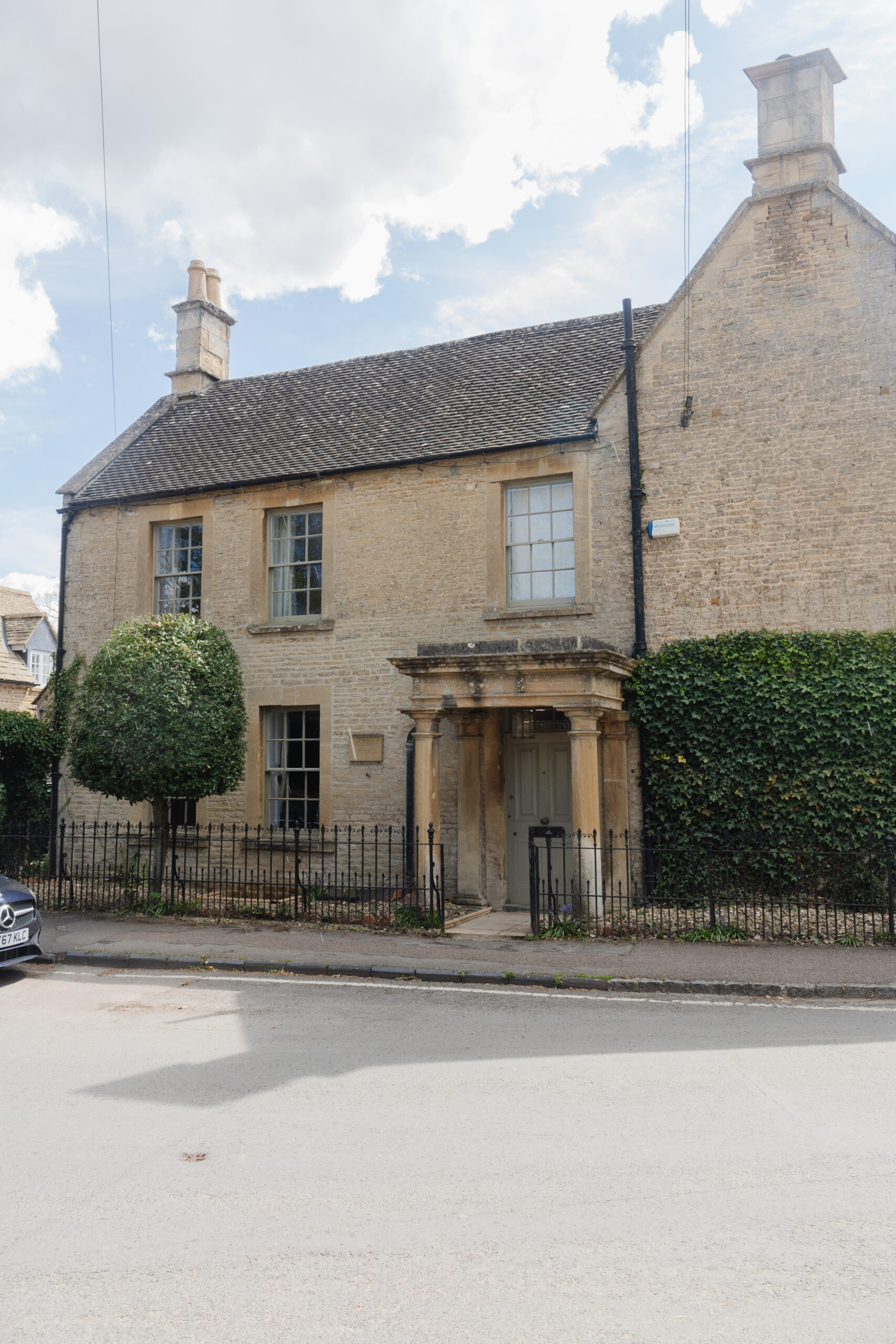 an edited lifestyle travel must-visit villages in the cotswolds